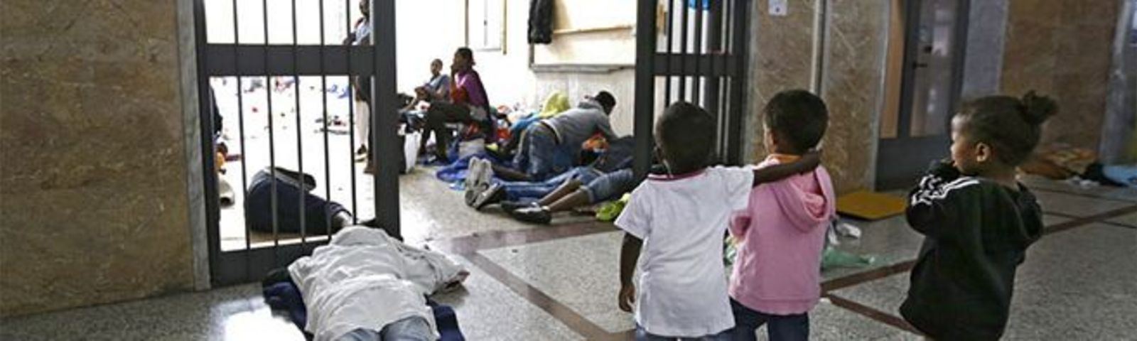 Asylsuchenden in Italien drohen Menschenrechtsverletzungen